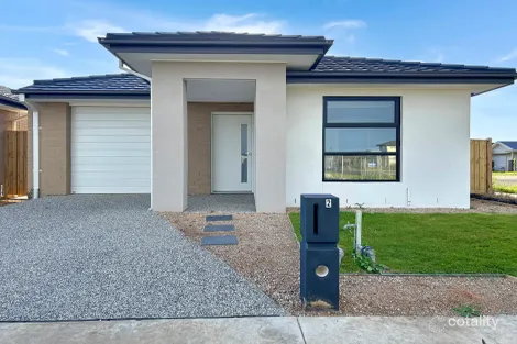 2 Newland Dr, Armstrong Creek, VIC 3217