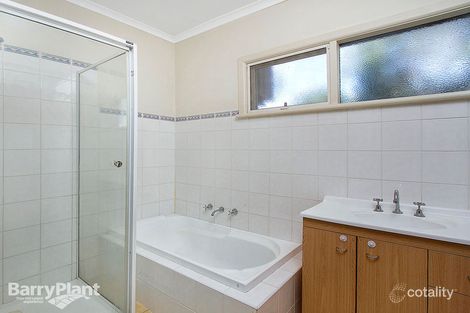 Property photo of 22 Wattletree Road Ferntree Gully VIC 3156