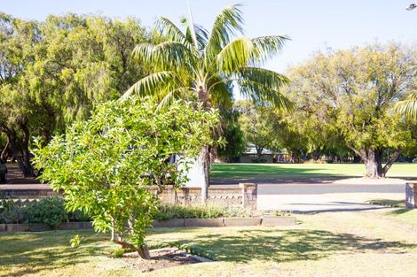 Property photo of 31 Bower Road West Busselton WA 6280