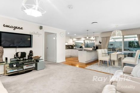 Property photo of 12 Cutler Close Ferntree Gully VIC 3156