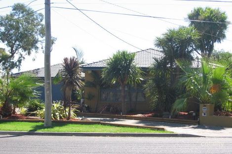 30 Carinza Ave, Altona Meadows, VIC 3028