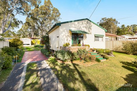 Property photo of 4 Windermere Avenue Charmhaven NSW 2263