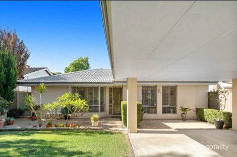 Property photo of 32 Kalangedy Drive Riverton WA 6148