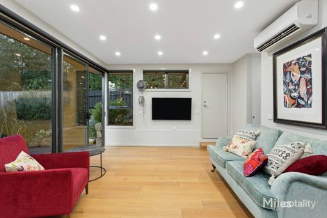 Property photo of 4/14 Jolliffe Crescent Rosanna VIC 3084