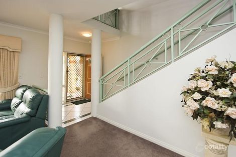 Property photo of 2/170 Melville Parade Como WA 6152