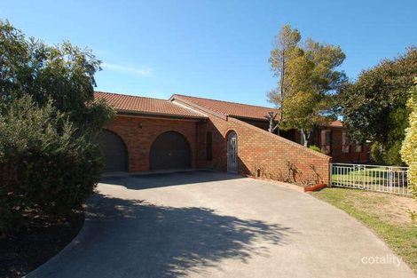 11 Windsor Cres, Horsham, VIC 3400