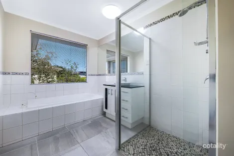 Property photo of 8 The Rise Glen Waverley VIC 3150