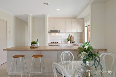 Property photo of 10 Augustus Drive Berwick VIC 3806