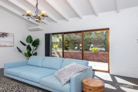 Property photo of 54 Milverton Avenue Karrinyup WA 6018