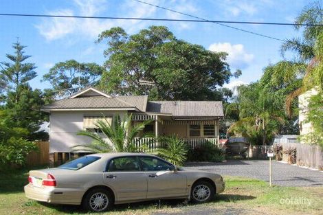 Property photo of 18 Echuca Road Empire Bay NSW 2257