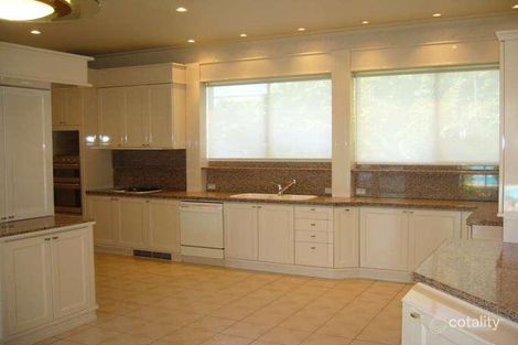 Property photo of 1 Glendye Court Toorak VIC 3142