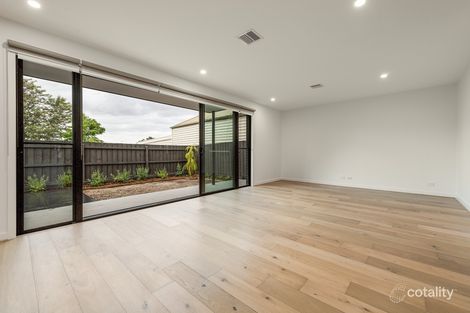 Property photo of 39 Willsmere Road Kew VIC 3101