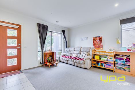 Property photo of 47 Minindee Road Manor Lakes VIC 3024
