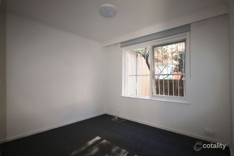 Property photo of 1/35 Narong Road Caulfield North VIC 3161