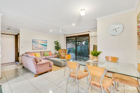 Property photo of 2/9 Botanical Drive Labrador QLD 4215