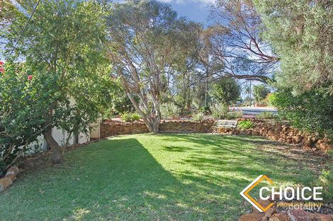 Property photo of 29 Armour Way Lesmurdie WA 6076