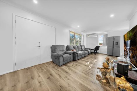 Property photo of 9 Mariana Crescent Lethbridge Park NSW 2770