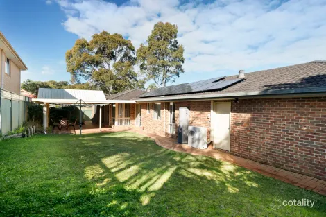Property photo of 2 Beech Close Garden Suburb NSW 2289