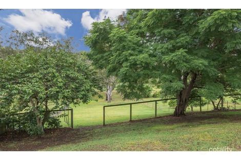 Property photo of 21 Atkinson Drive Karana Downs QLD 4306