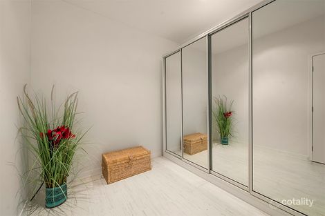 Property photo of 1803/33 T E Peters Drive Broadbeach Waters QLD 4218