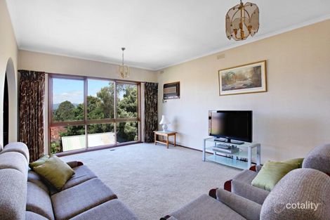 Property photo of 12 Wonga Road Ringwood VIC 3134