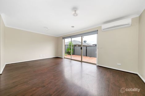 Property photo of 28 Ventasso Street Clyde North VIC 3978