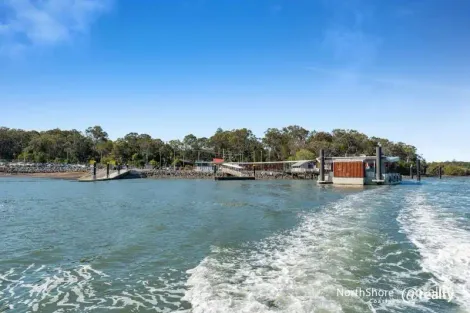 17 Timothy St, Macleay Island, QLD 4184