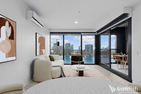 Property photo of 1614/8 Pearl River Road Docklands VIC 3008