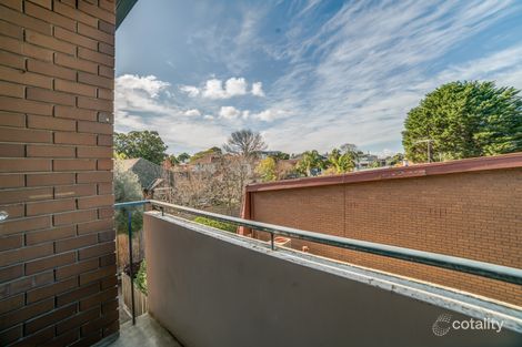 Property photo of 7/10 Narong Road Caulfield North VIC 3161
