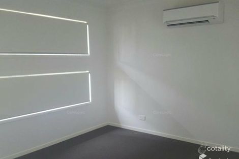 Property photo of 17 Blaxland Court Glen Eden QLD 4680