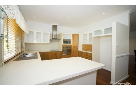 Property photo of 8 Iragana Street Hope Island QLD 4212