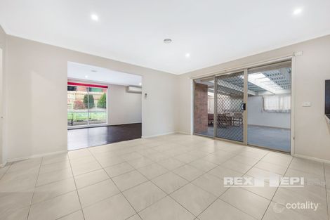 Property photo of 6 Niagara Court Hampton Park VIC 3976