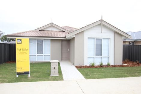 4 Whistler Dr, Erskine, WA 6210