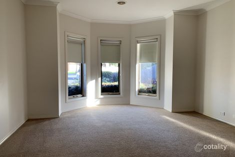 Property photo of 11 Osland Court Whittlesea VIC 3757