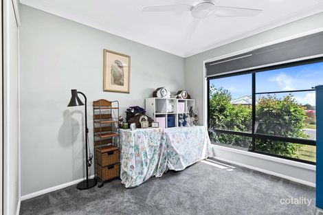 Property photo of 67 Samarai Drive Nikenbah QLD 4655