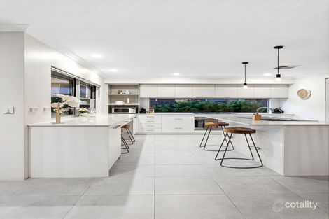 Property photo of 11 Kemble Way Caversham WA 6055