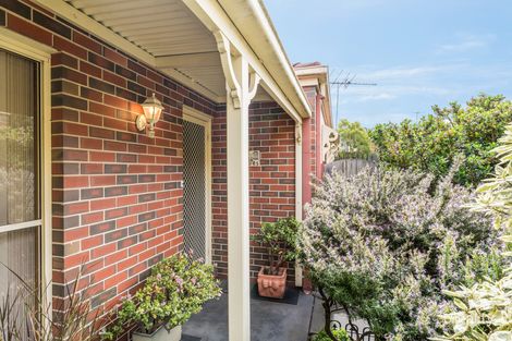 Property photo of 17 Hemswell Court Highton VIC 3216