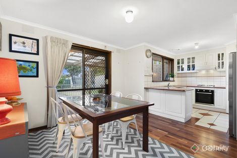 Property photo of 26 Monteith Crescent Endeavour Hills VIC 3802