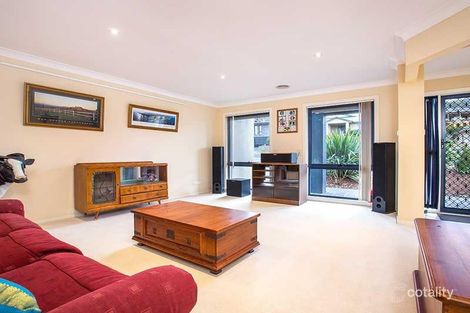 Property photo of 90 Halloran Drive Jerrabomberra NSW 2619