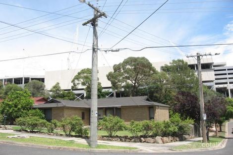 26 Roseville Ave, Doncaster, VIC 3108
