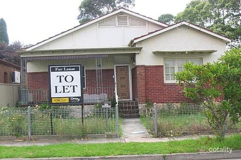 34 Cromwell St, Croydon Park, NSW 2133