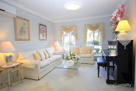 Property photo of 2 Royal Court Carindale QLD 4152