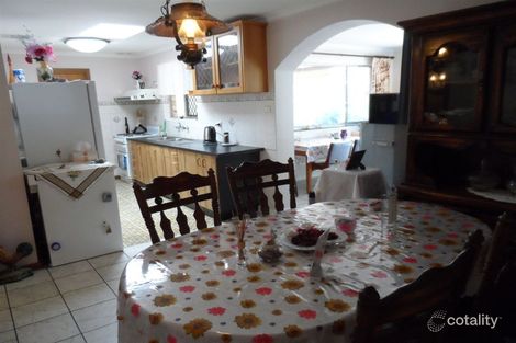 Property photo of 13 George Avenue Hackham SA 5163