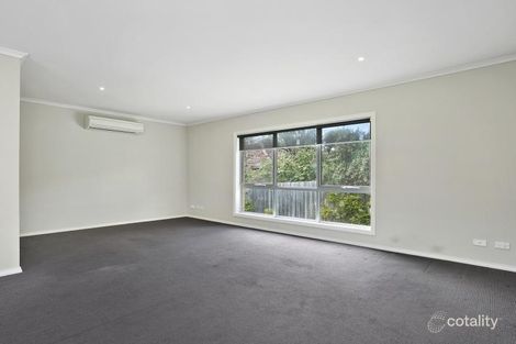 Property photo of 2/122 Tanti Avenue Mornington VIC 3931