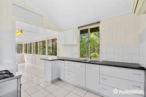 Property photo of 7 Auckland Street Yaamba QLD 4704
