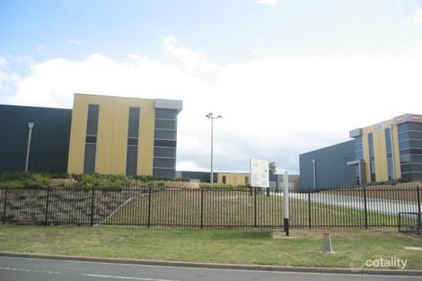 Property photo of 18/35-41 Westpool Drive Hallam VIC 3803