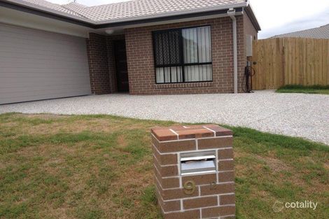 2/9 Whitlock Dr, Rothwell, QLD 4022