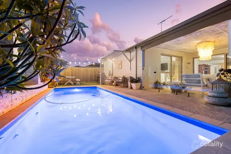 Property photo of 28 Bedbrook Avenue Piara Waters WA 6112