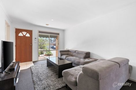Property photo of 2 Higham Place Dunlop ACT 2615