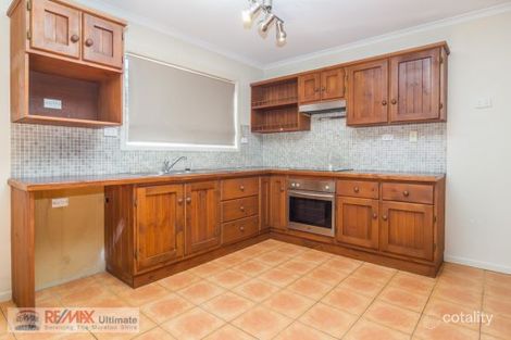 Property photo of 8 Dwyer Street Beachmere QLD 4510